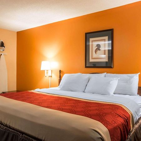 Econo Lodge Eufaula Zewnętrze zdjęcie