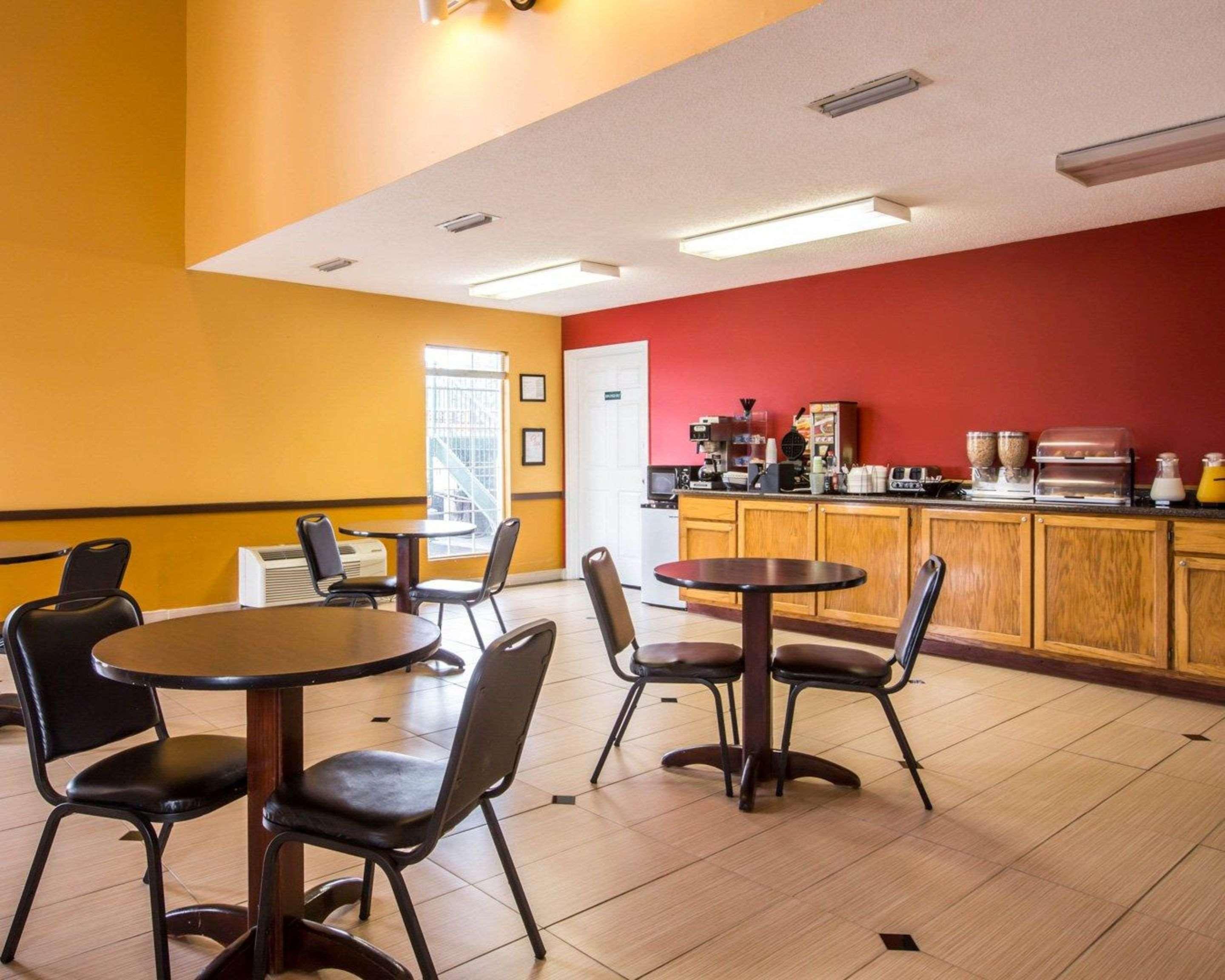 Econo Lodge Eufaula Zewnętrze zdjęcie