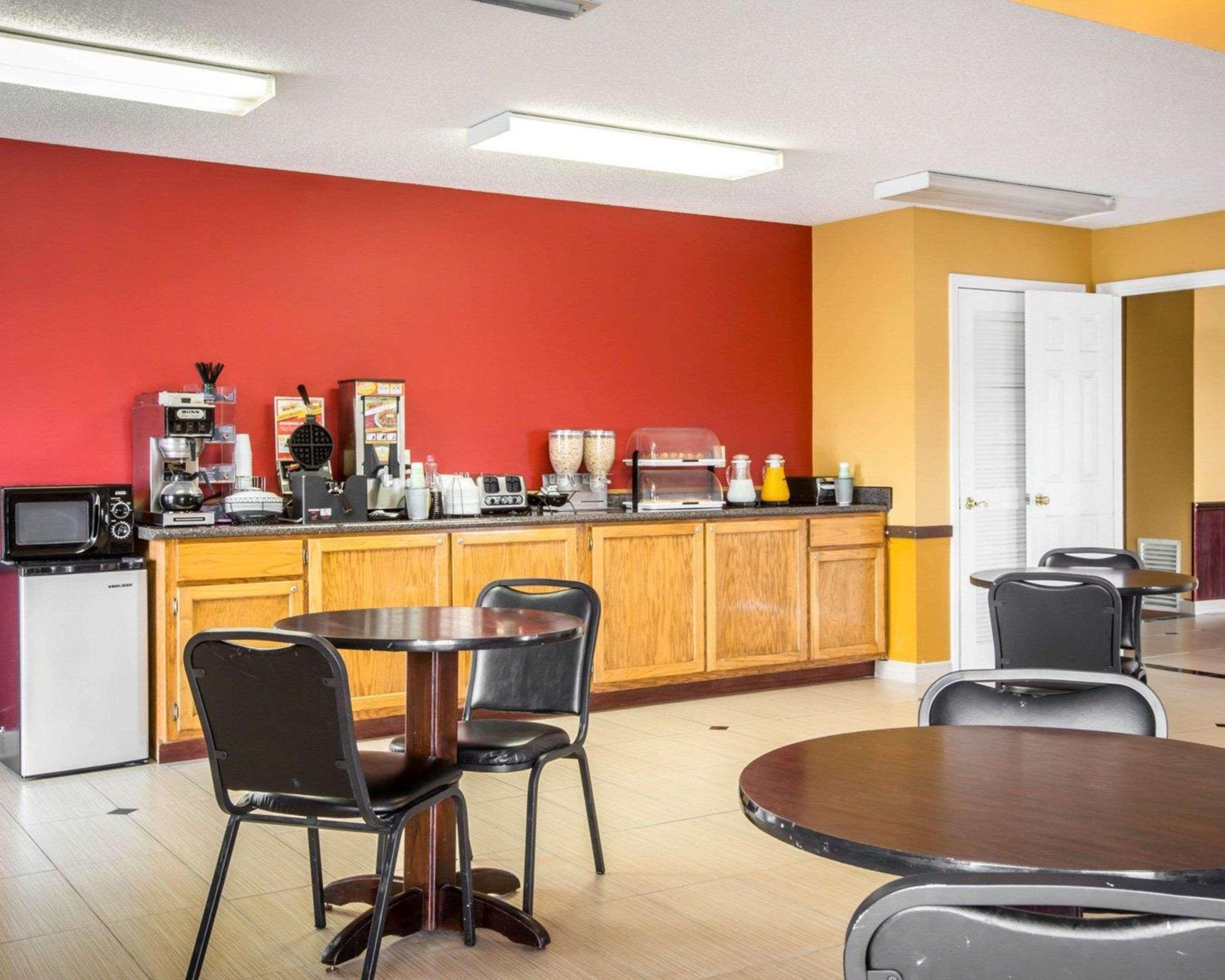 Econo Lodge Eufaula Zewnętrze zdjęcie