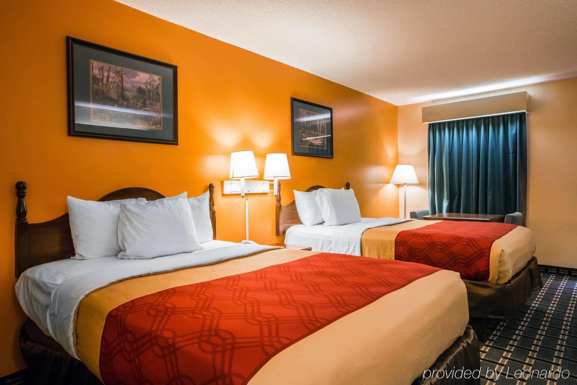 Econo Lodge Eufaula Zewnętrze zdjęcie
